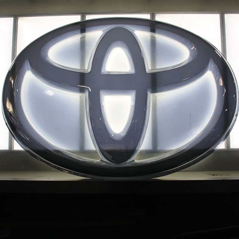 vacuum forming acrylic toyota car logo