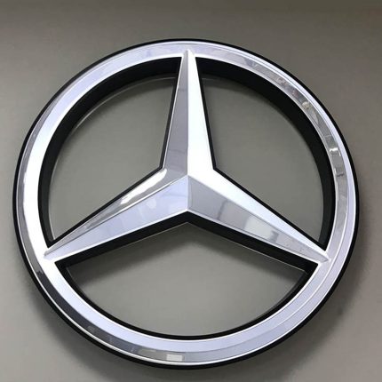 Logotipo del coche de Mercedes-Benz Automotive Signage
